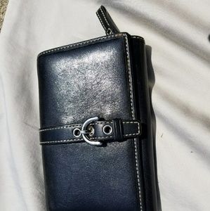 ~authentic~  Coach Black leather wallet